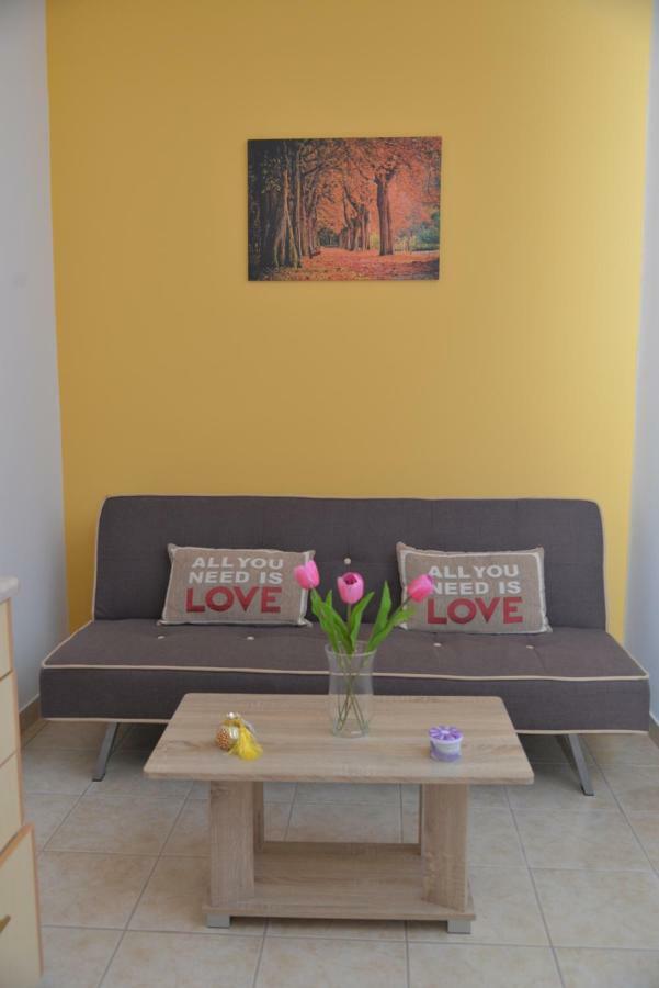 River House Fully Renovated & Equipped 10' From Dt Apartment